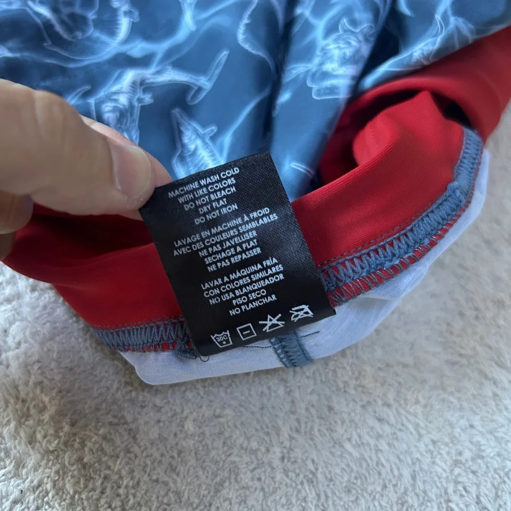 Pelagic Bali Active Shorts Oceanflex Size Medium Fish Print Hydro-Repel Red